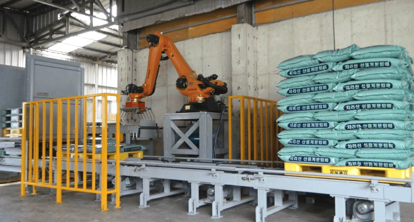 자동 적재 로봇 KR 180-2 PA